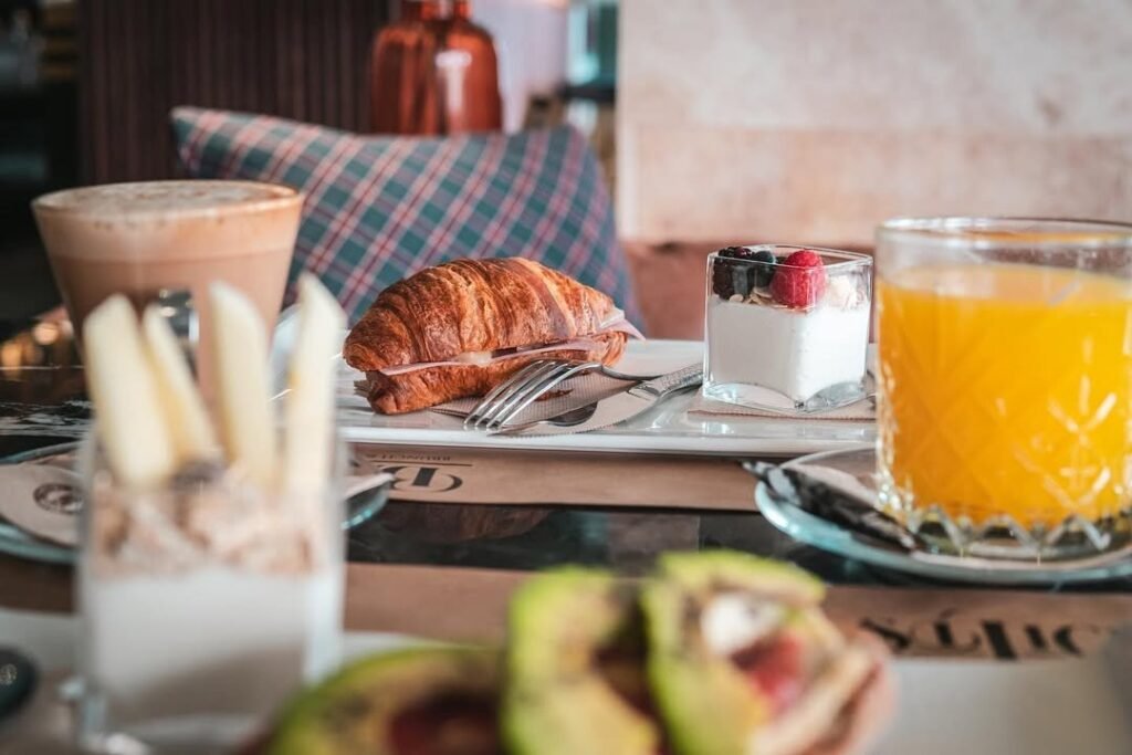 Desayuno en Bendito San Gabriel